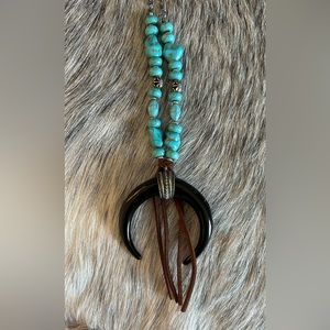 Long turquoise necklace
